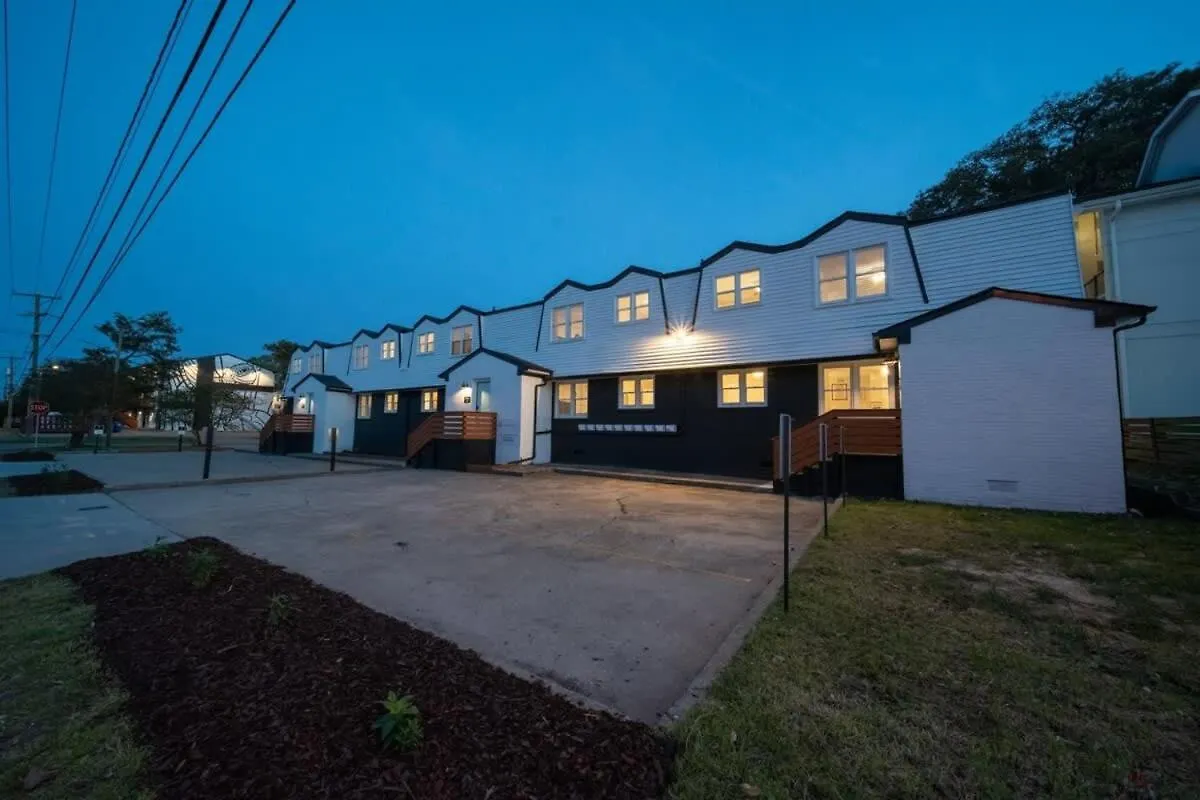 Ov Mosaic - Current Suite North Camellia Acres United States